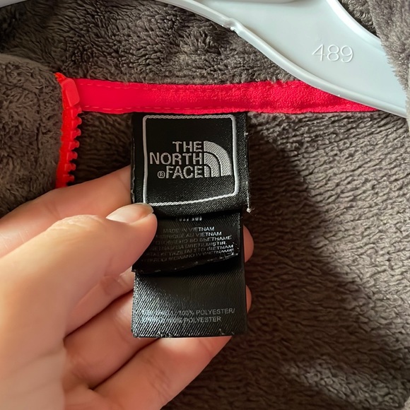 North face fleece zip sweater. - Picture 2 of 5